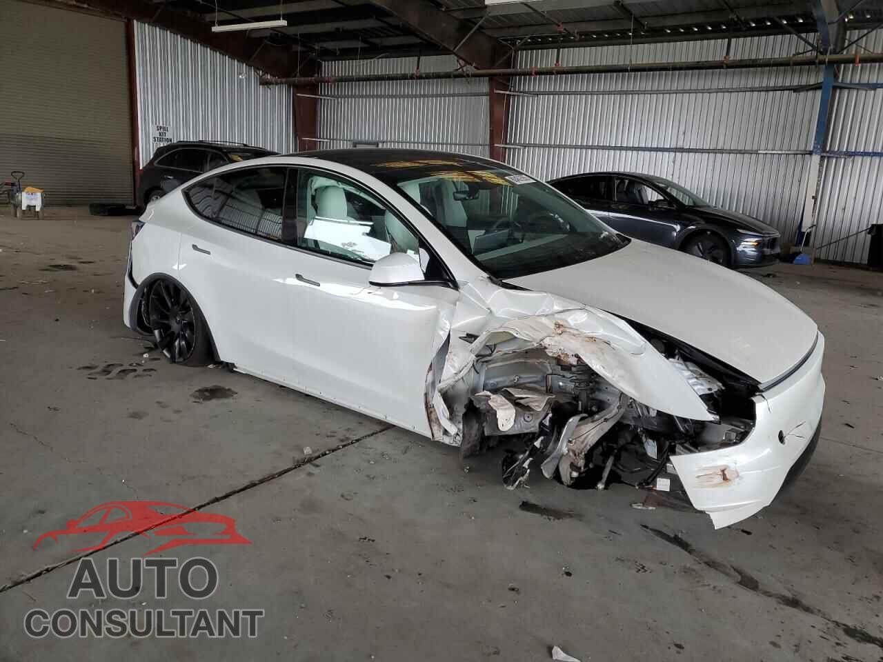 TESLA MODEL Y 2026 - 7SAYGDED0TF385652