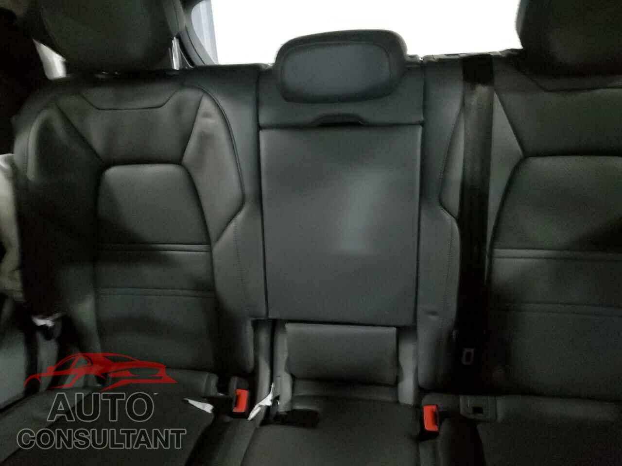 PORSCHE CAYENNE 2021 - WP1AE2AY6MDA25052