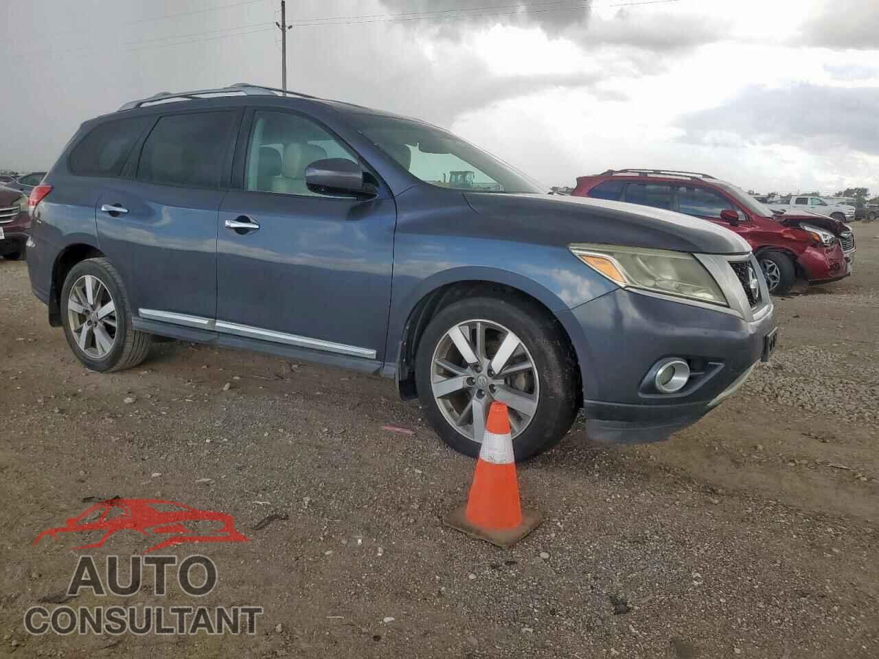 NISSAN PATHFINDER 2014 - 5N1AR2MN0EC608212