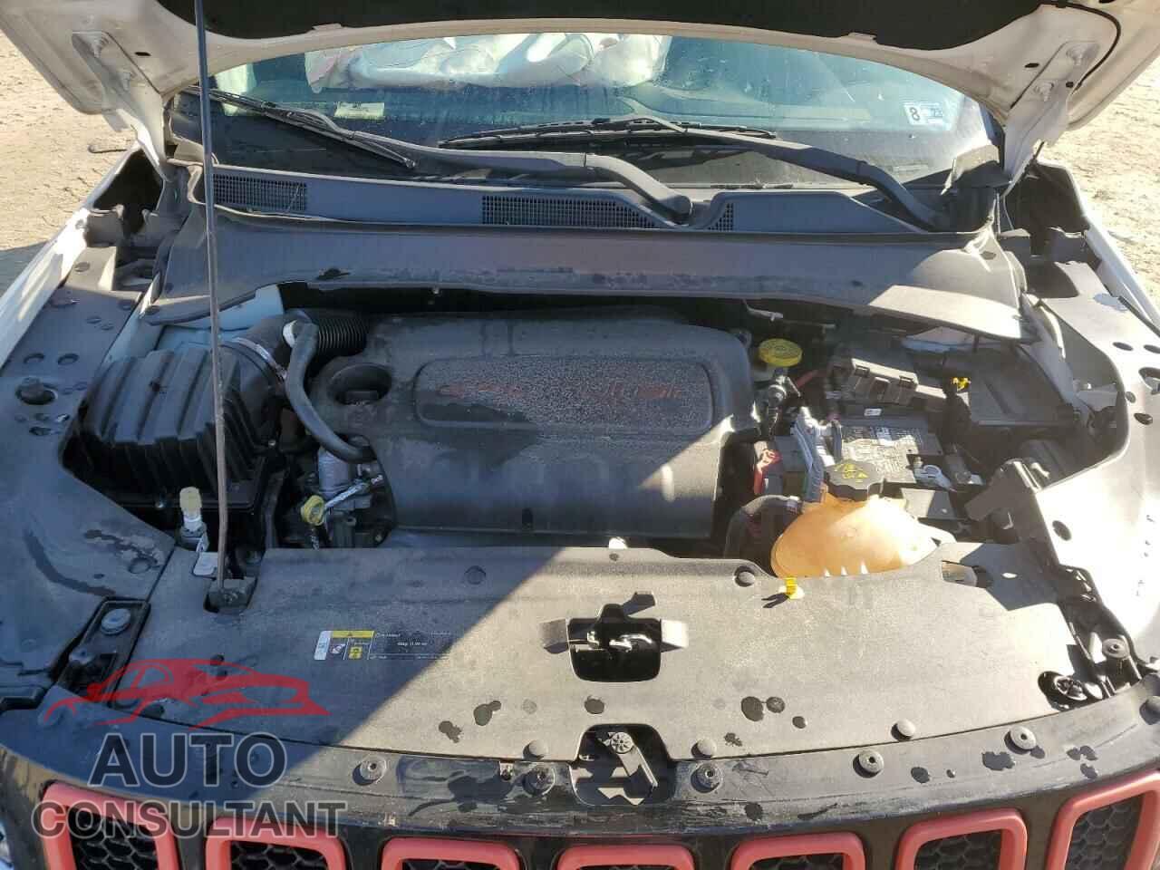 JEEP COMPASS 2017 - 3C4NJDCB6HT611060