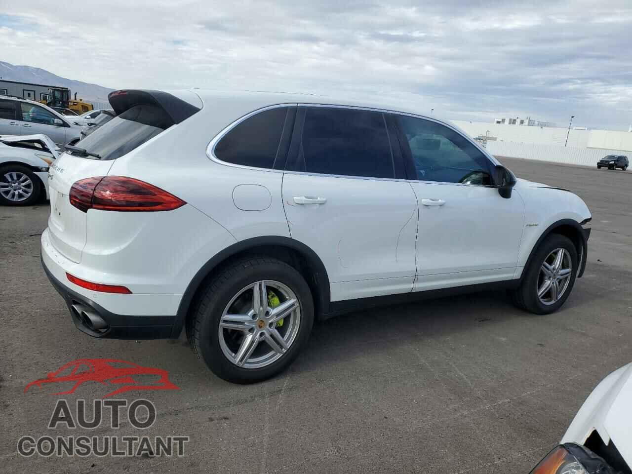 PORSCHE CAYENNE 2016 - WP1AE2A2XGLA64524