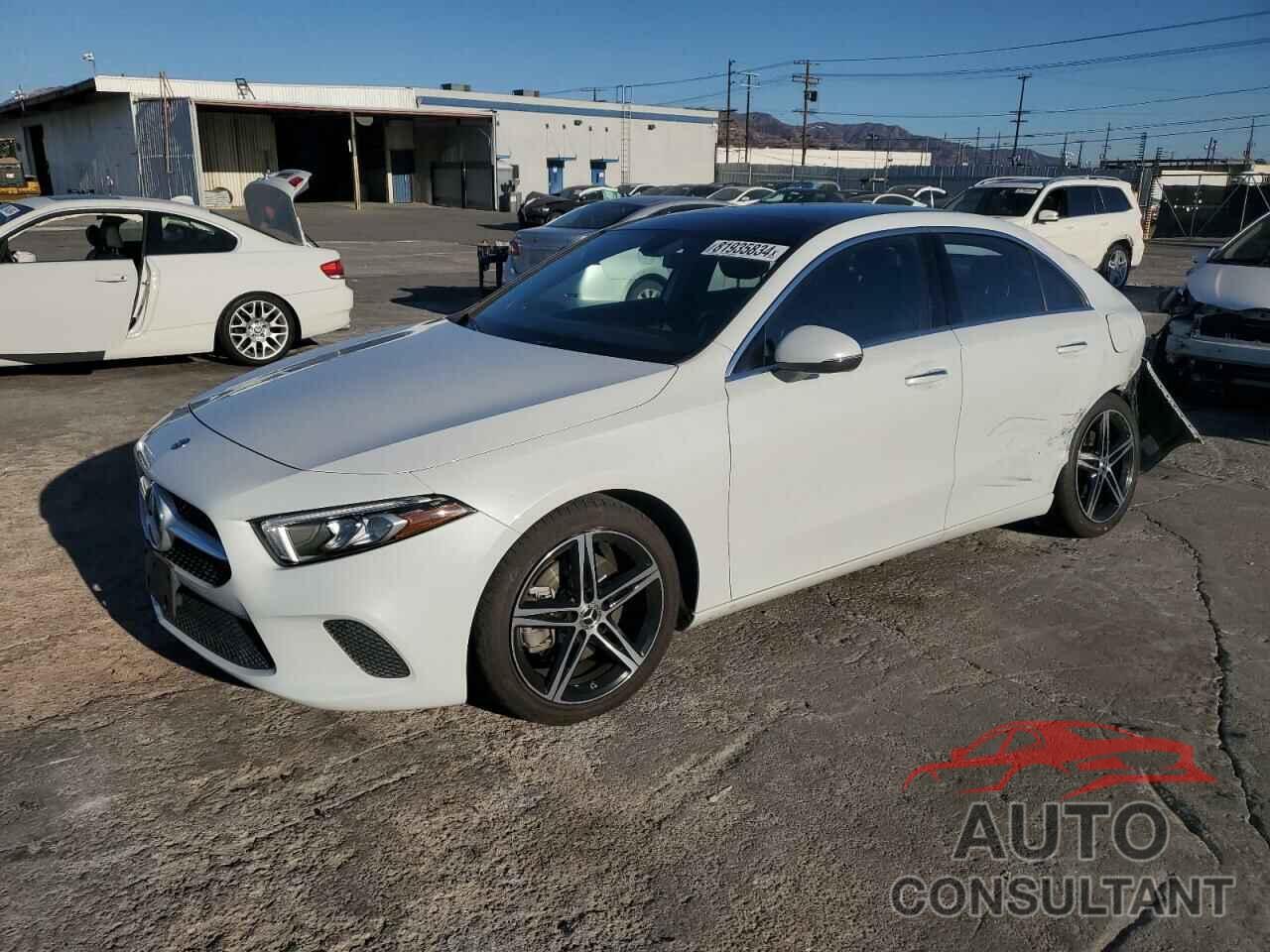 MERCEDES-BENZ A-CLASS 2020 - W1K3G4EB3LJ201485