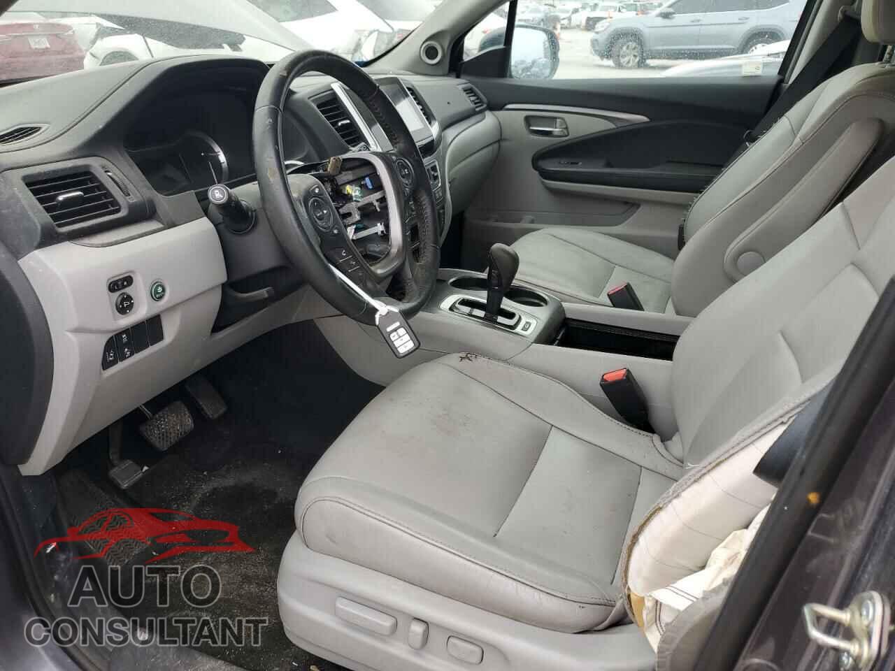 HONDA PILOT 2016 - 5FNYF6H68GB082469