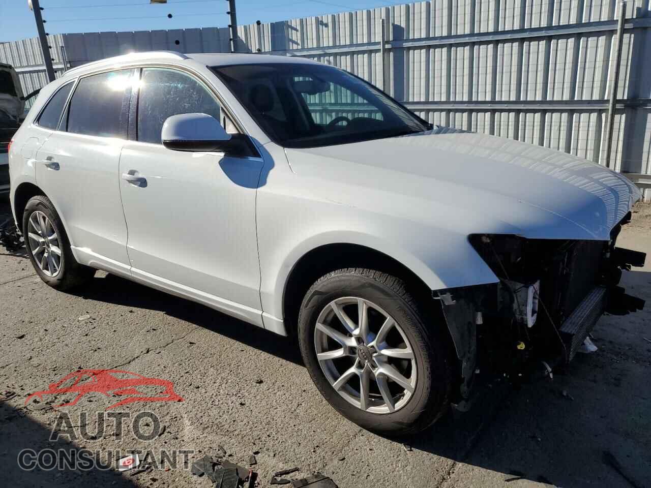 AUDI Q5 2012 - WA1LFAFP2CA126083