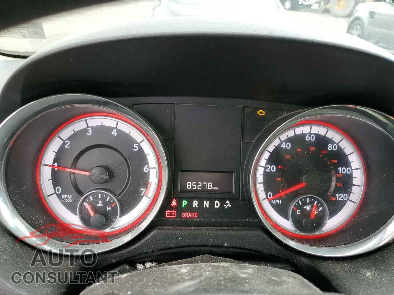 DODGE CARAVAN 2013 - 2C4RDGBG9DR688543