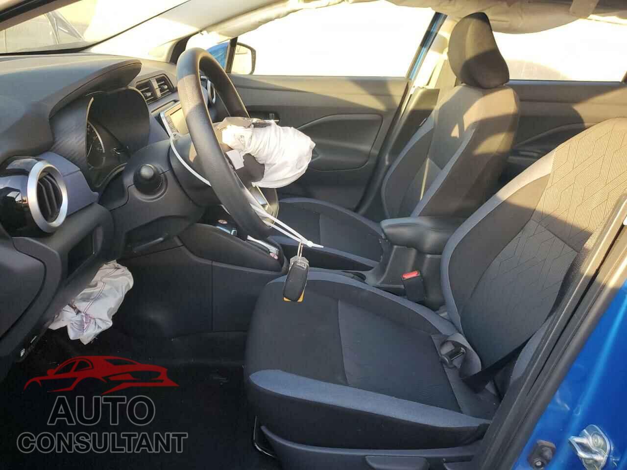 NISSAN VERSA 2024 - 3N1CN8EVXRL917841