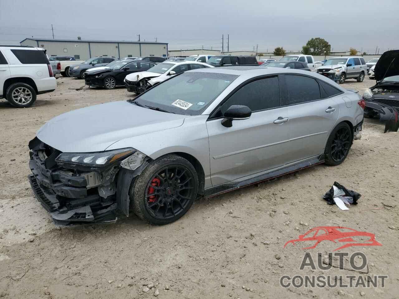 TOYOTA AVALON 2020 - 4T1FZ1FB7LU040275