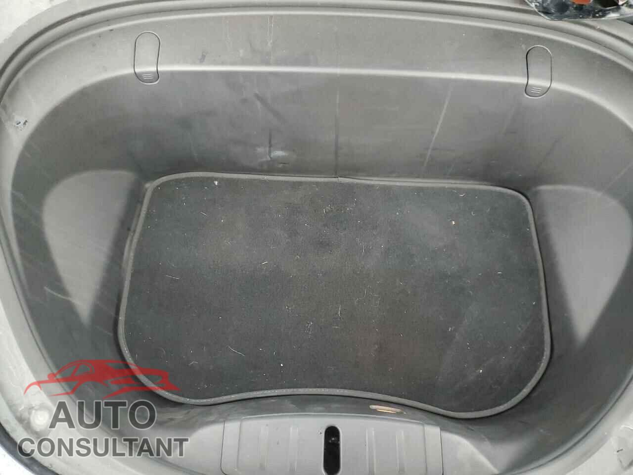 TESLA MODEL 3 2018 - 5YJ3E1EA0JF003361