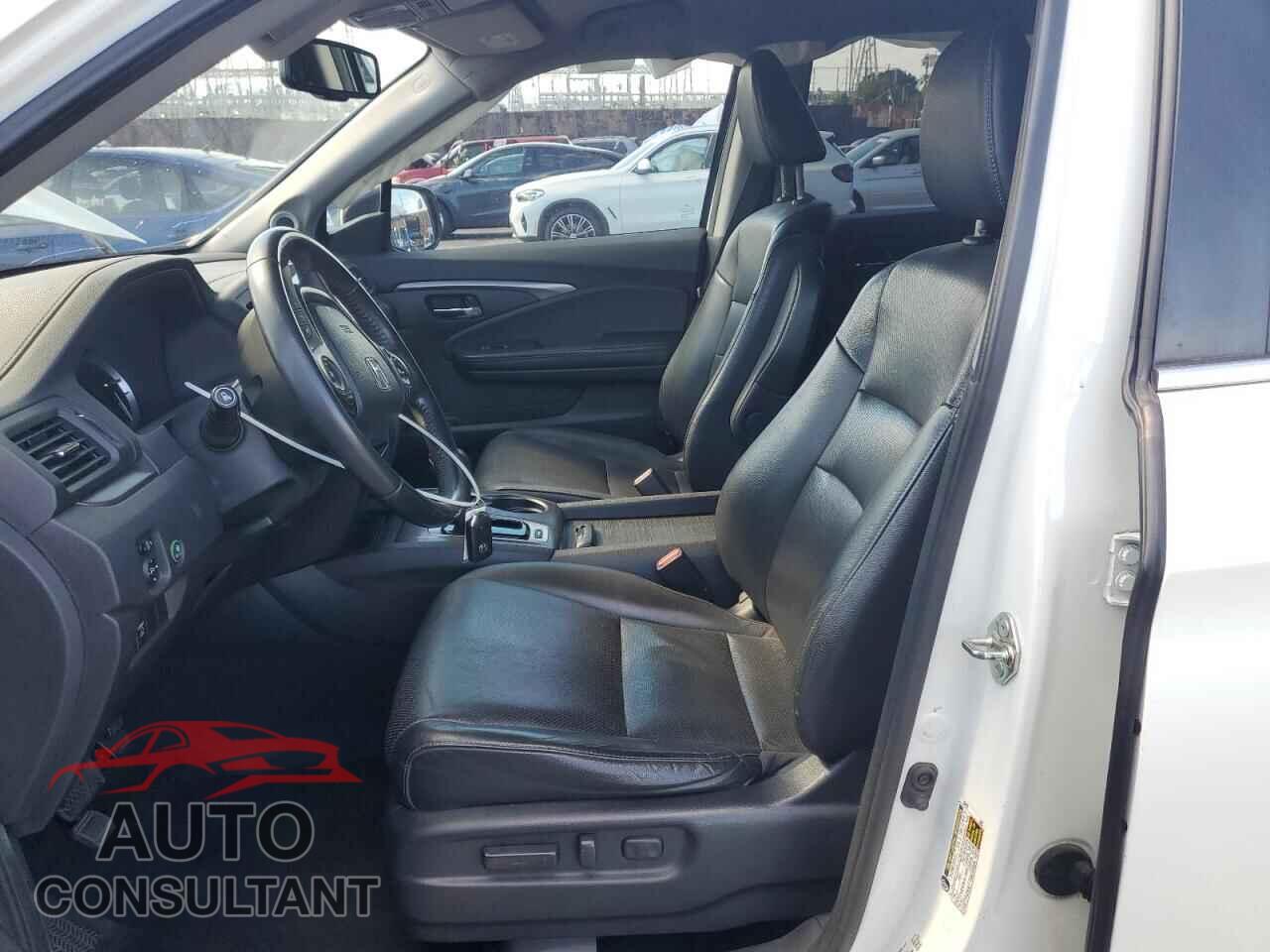 HONDA RIDGELINE 2017 - 5FPYK2F66HB009553