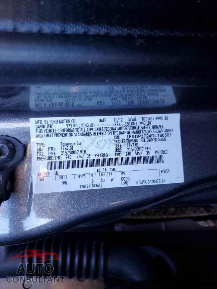 FORD FOCUS 2013 - 1FADP3F24DL186501