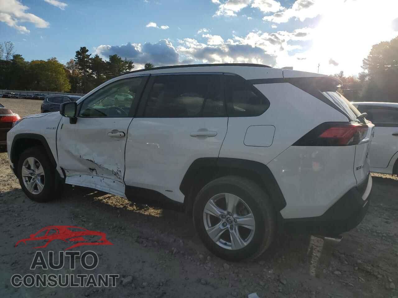 TOYOTA RAV4 2021 - JTMLWRFV9MD117108