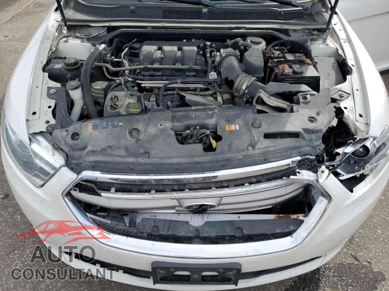 FORD TAURUS 2013 - 1FAHP2E85DG212212