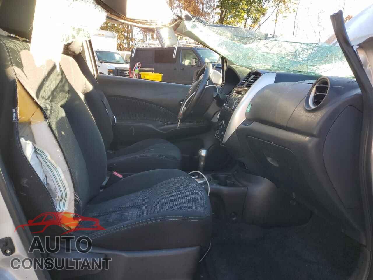 NISSAN VERSA 2016 - 3N1CE2CP6GL406304