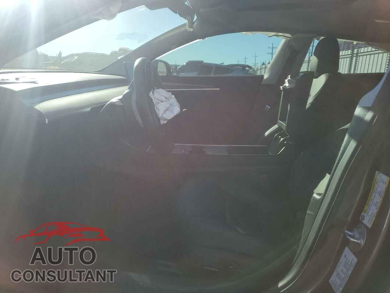 TESLA MODEL 3 2023 - 5YJ3E1EA1PF668410