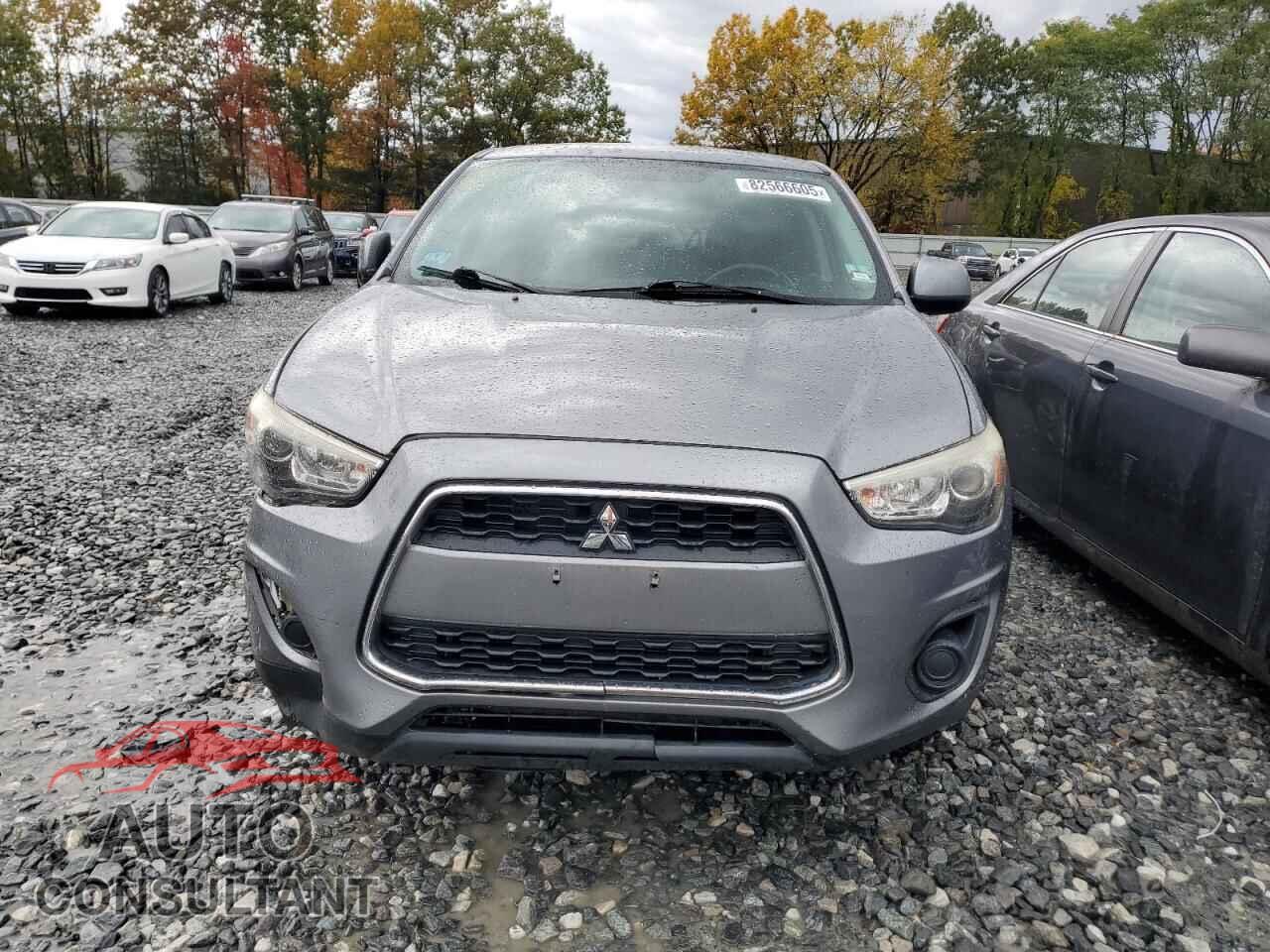 MITSUBISHI OUTLANDER 2013 - 4A4AR3AUXDE018620