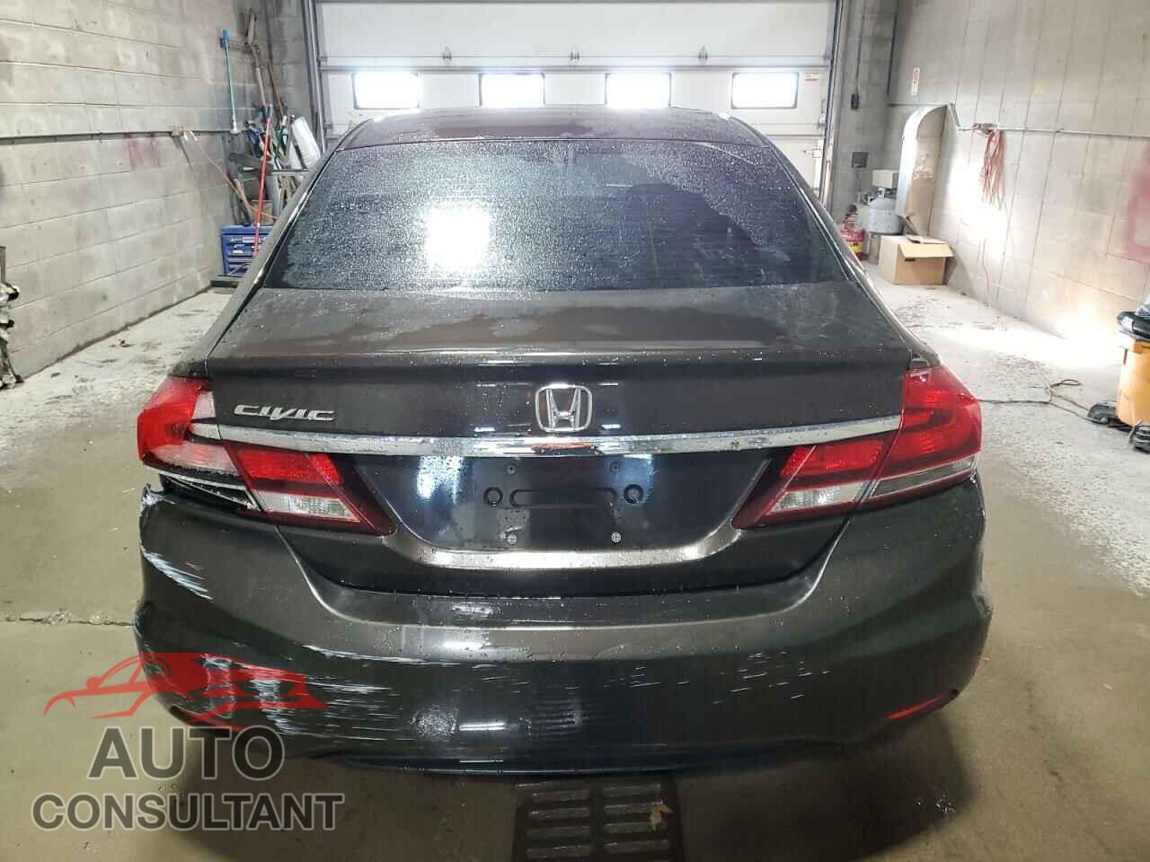 HONDA CIVIC 2014 - 2HGFB2F84EH548178