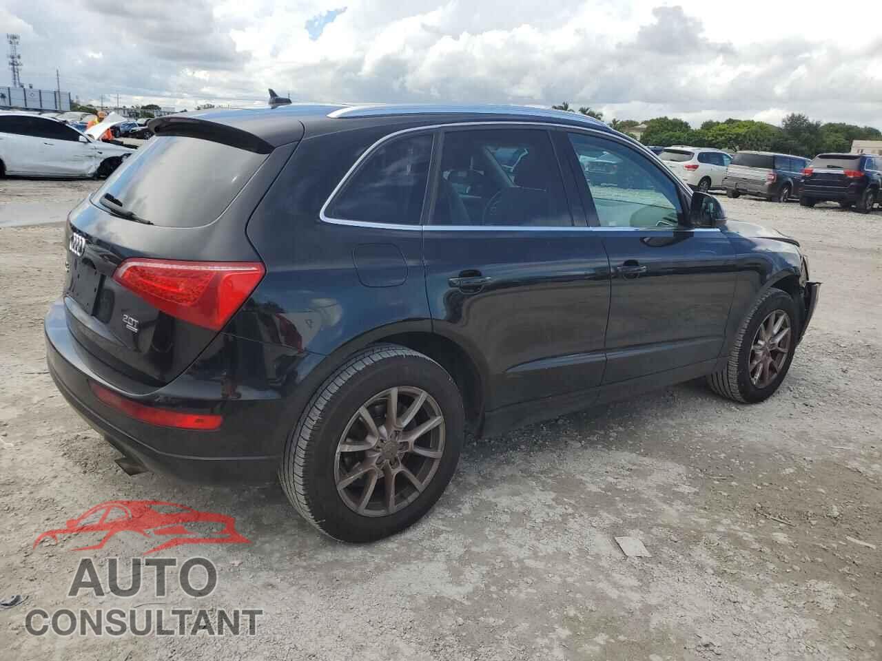 AUDI Q5 2011 - WA1CFAFP0BA047641