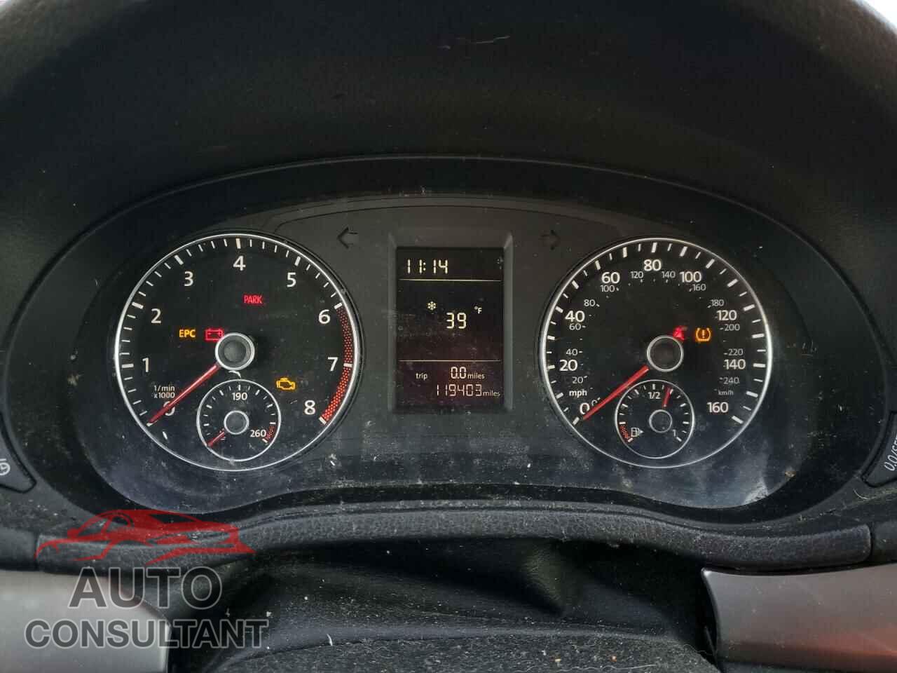 VOLKSWAGEN PASSAT 2014 - 1VWAP7A35EC031541