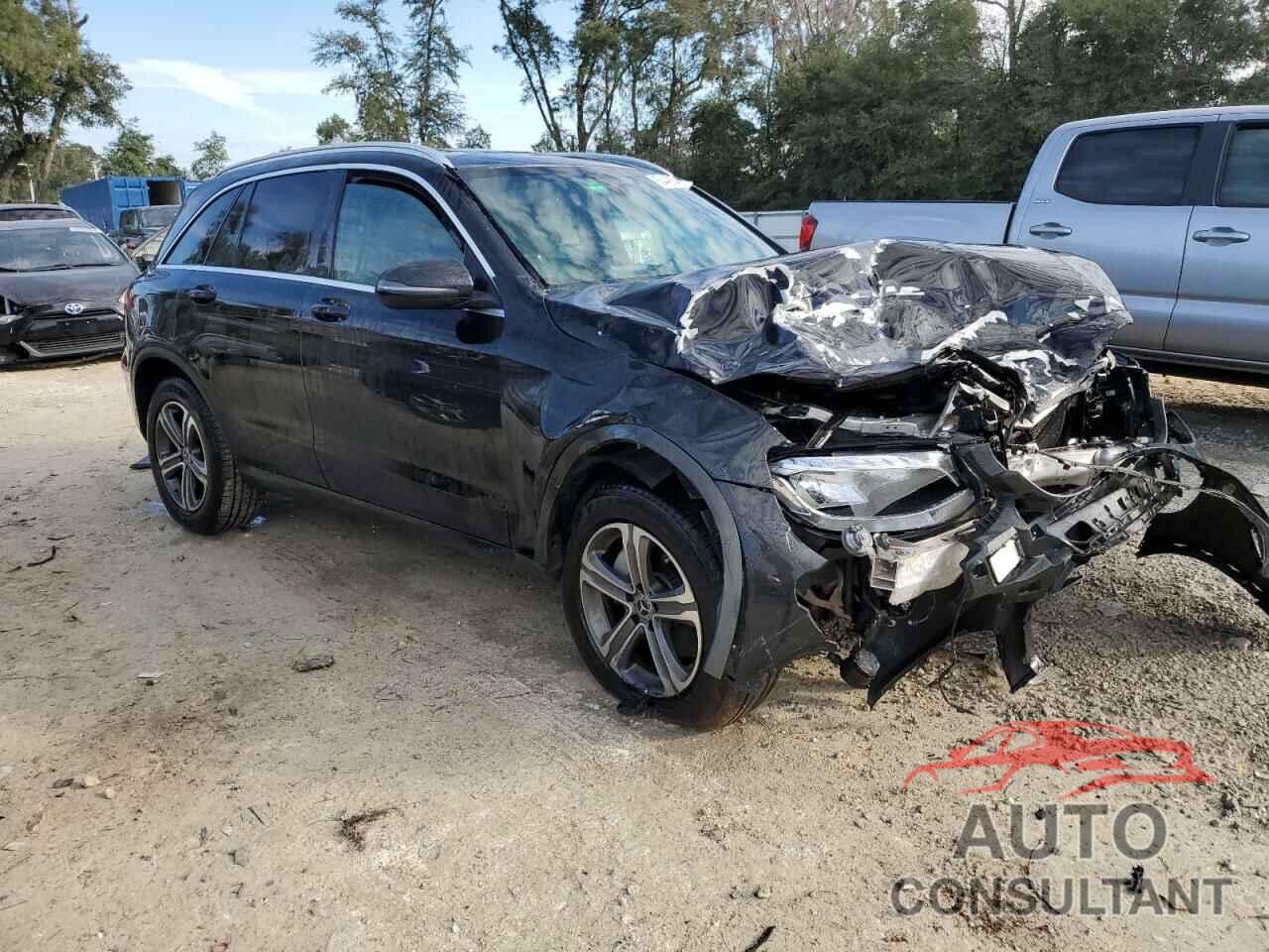 MERCEDES-BENZ GLC-CLASS 2018 - WDC0G4KBXJV068516
