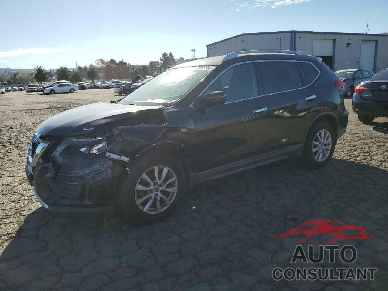 NISSAN ROGUE 2017 - KNMAT2MT6HP509900