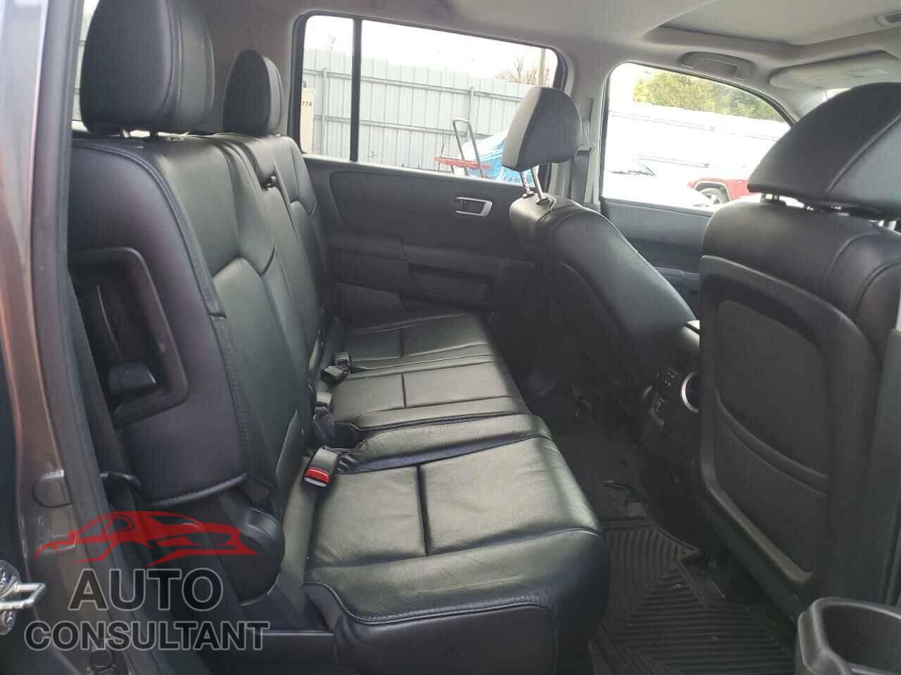 HONDA PILOT 2013 - 5FNYF4H51DB072714