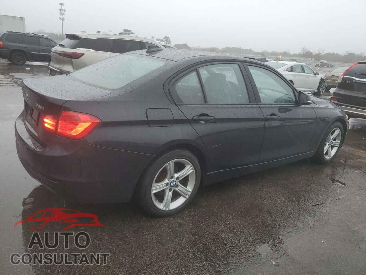 BMW 3 SERIES 2015 - WBA3B5C56FF961443