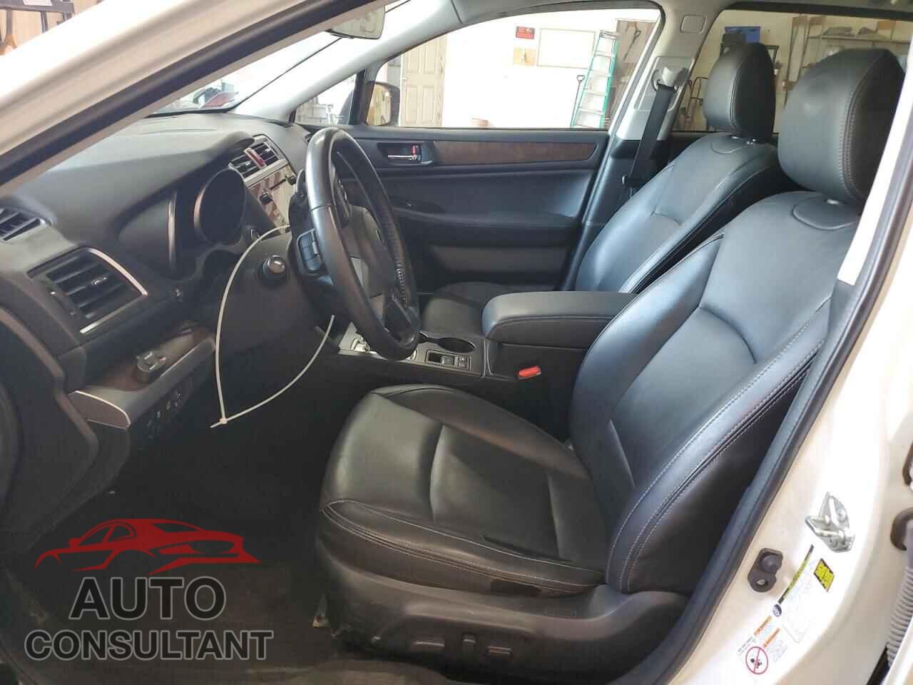 SUBARU OUTBACK 2017 - 4S4BSANCXH3264845