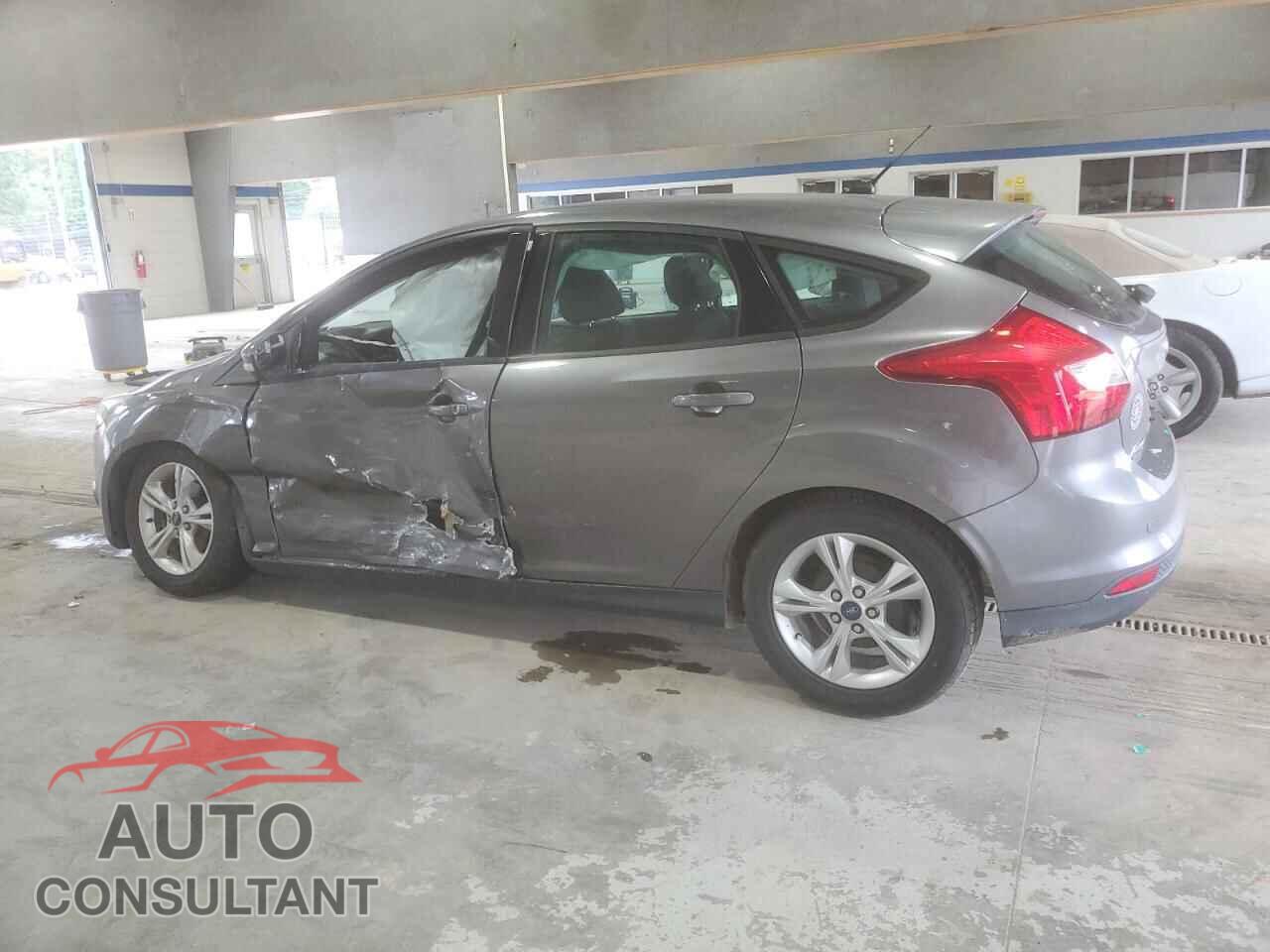 FORD FOCUS 2014 - 1FADP3K2XEL338613