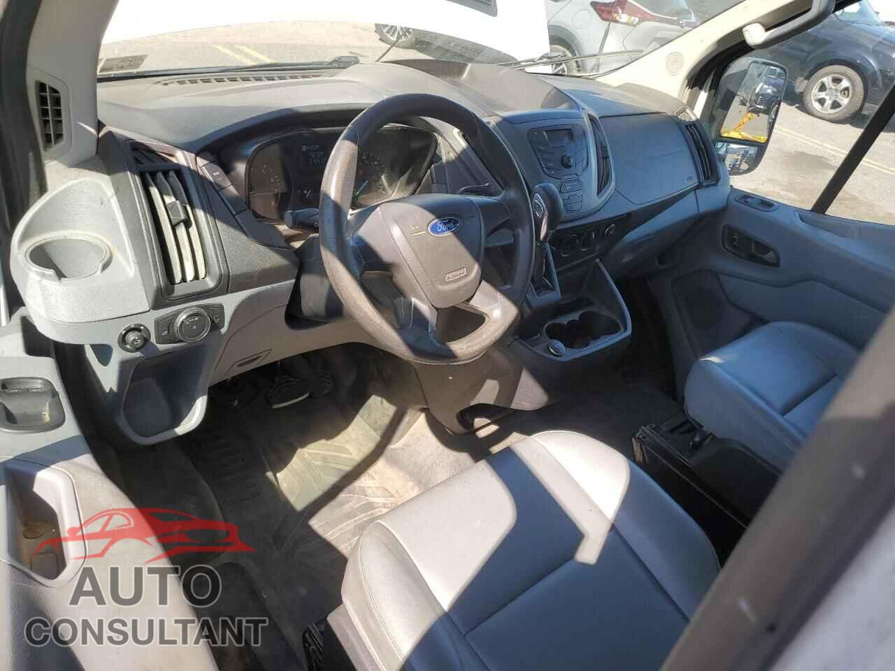 FORD TRANSIT 2017 - 1FTYR1CM9HKB25091