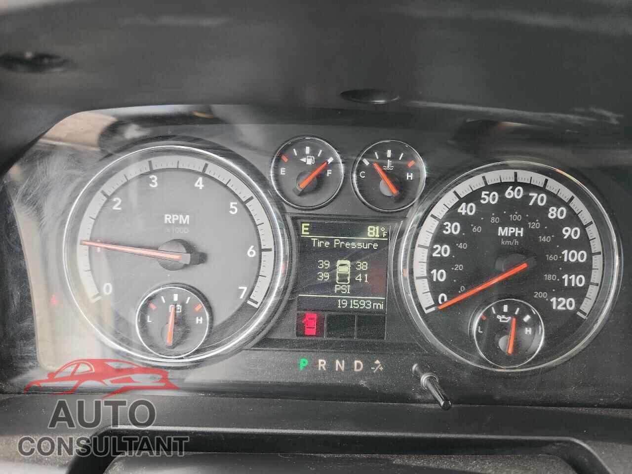 DODGE RAM 1500 2012 - 1C6RD7GP2CS194411