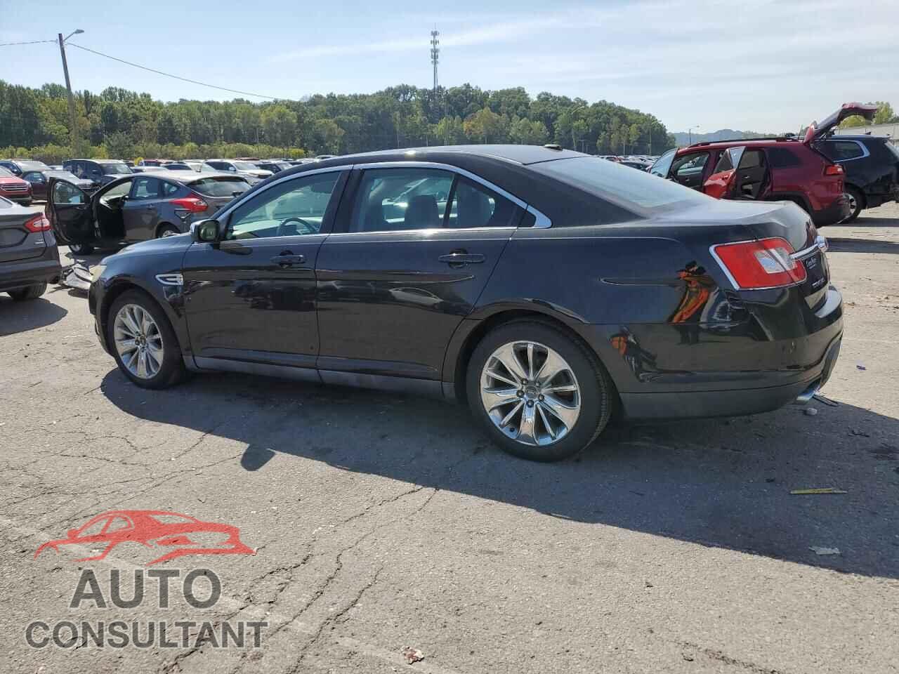 FORD TAURUS 2011 - 1FAHP2FW5BG131270