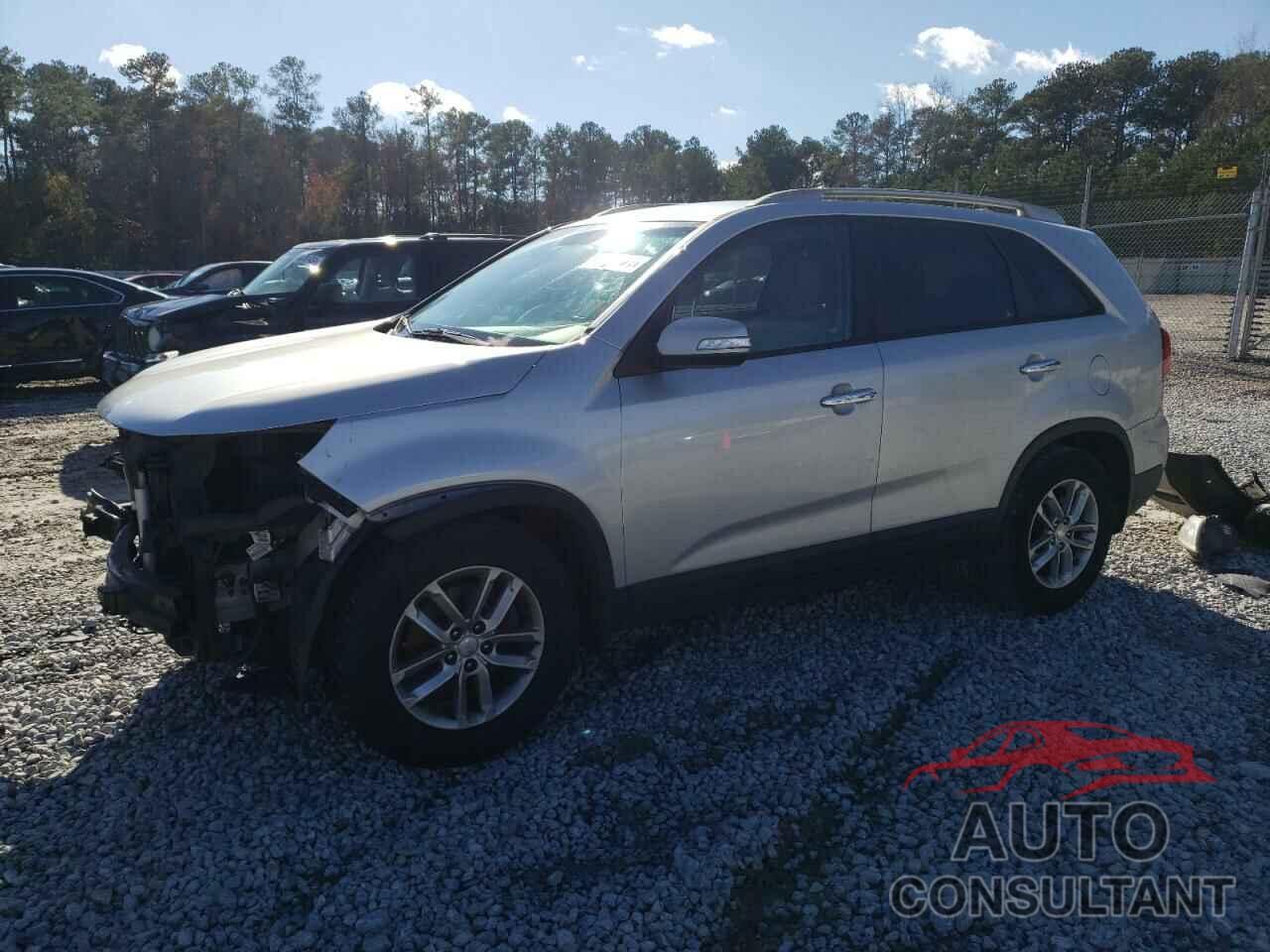 KIA SORENTO 2015 - 5XYKT4A61FG630073