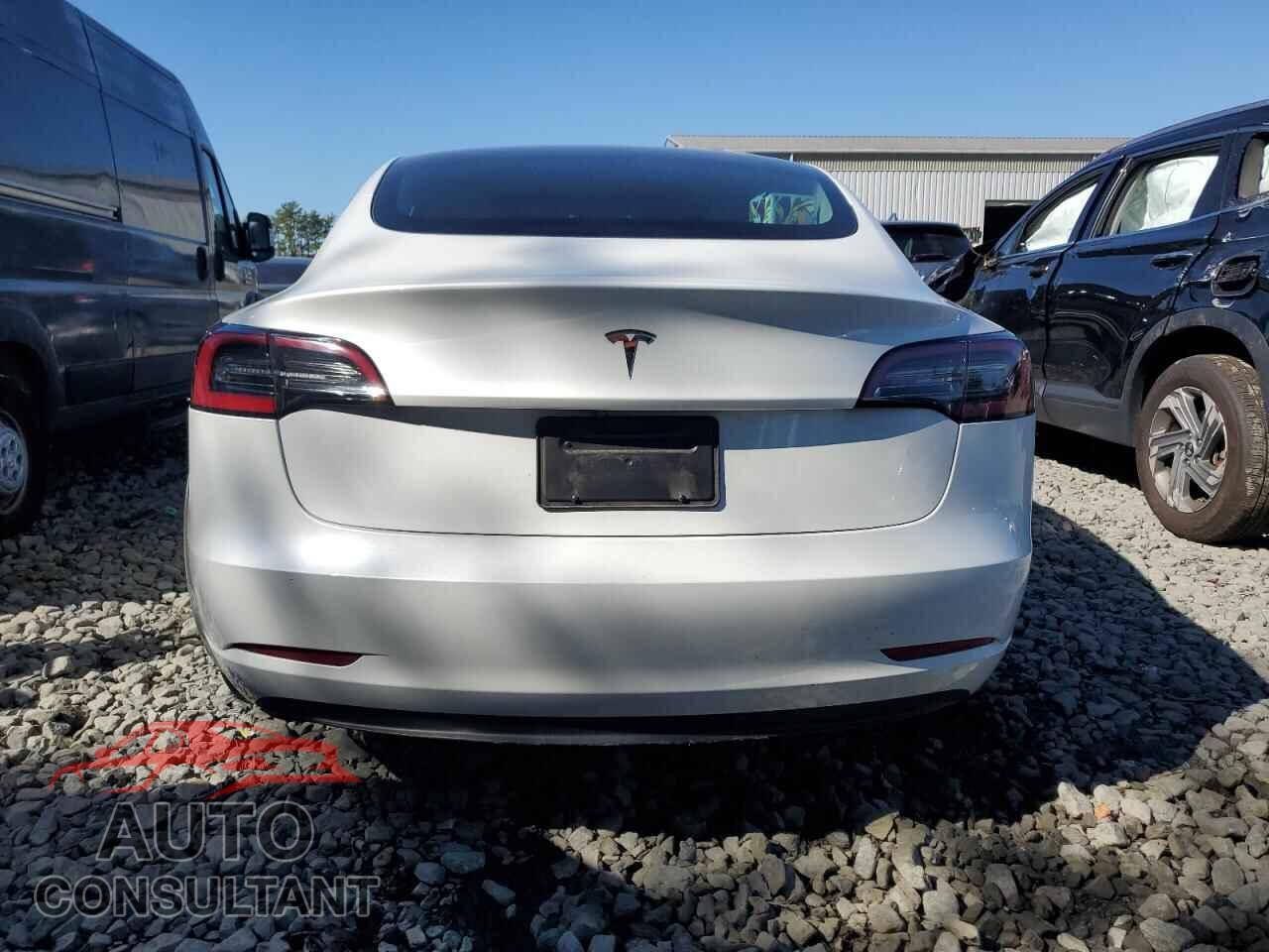 TESLA MODEL 3 2023 - 5YJ3E1EA6PF482393