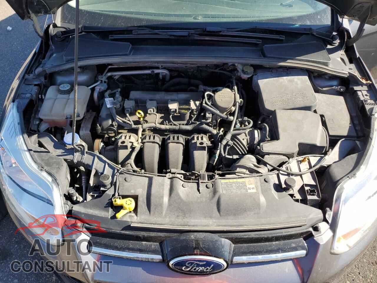 FORD FOCUS 2012 - 1FAHP3M25CL386239