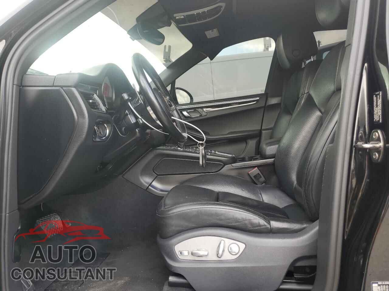 PORSCHE MACAN 2015 - WP1AB2A57FLB58250