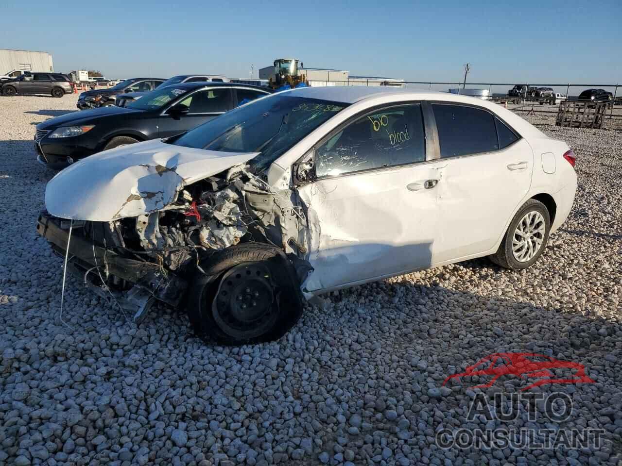 TOYOTA COROLLA 2019 - 5YFBURHE0KP909446