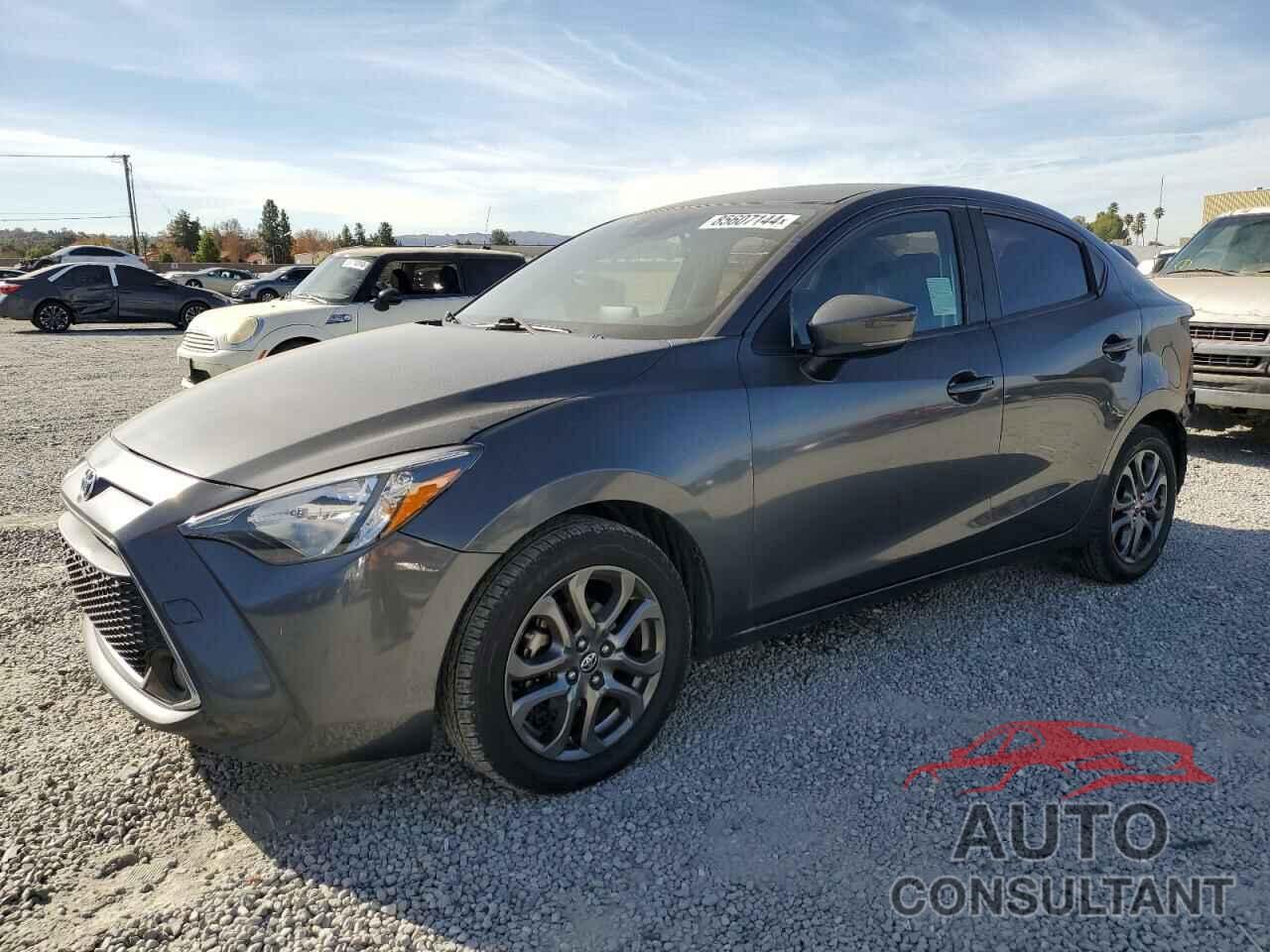 TOYOTA YARIS 2019 - 3MYDLBYV2KY526838