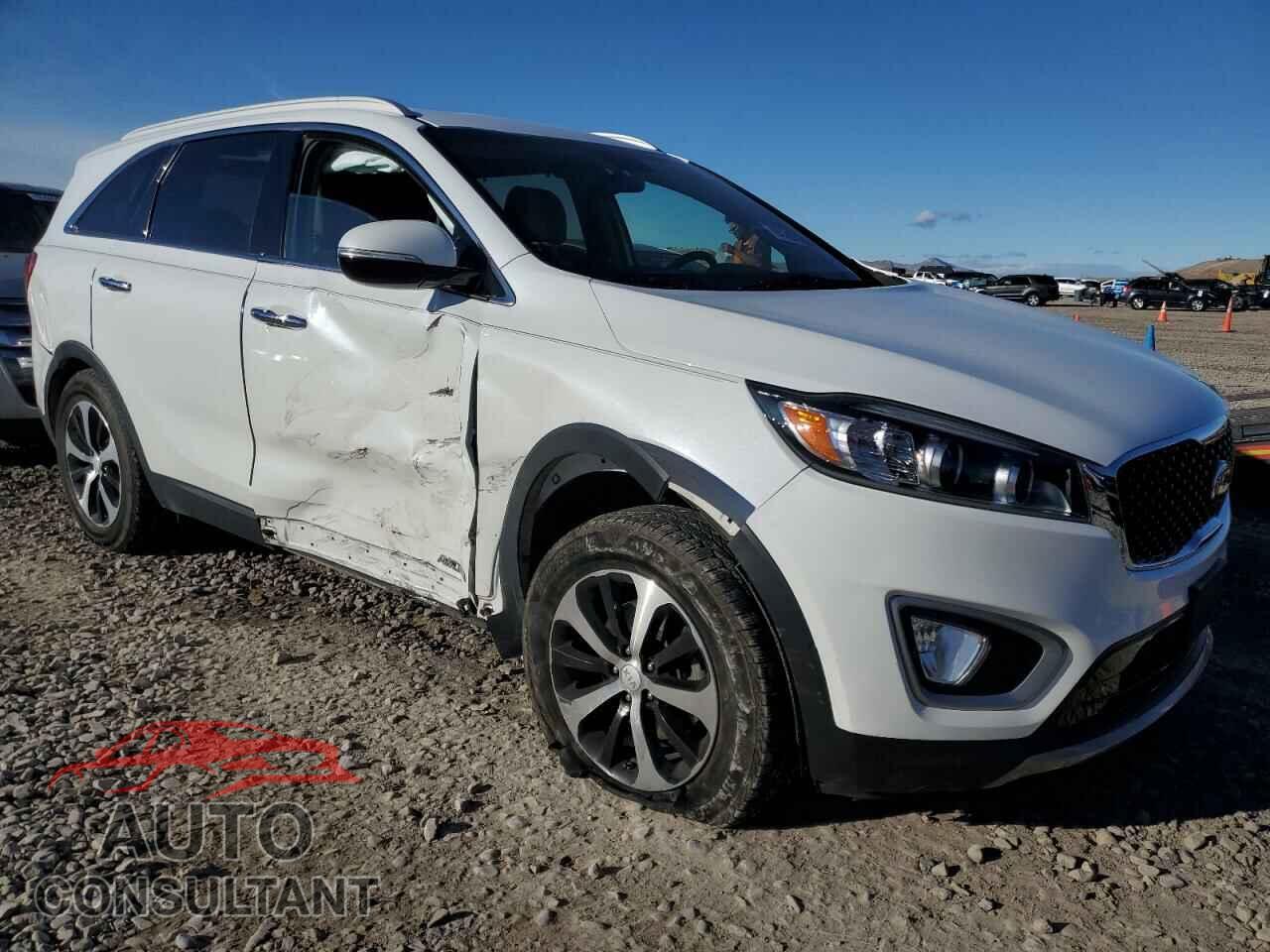 KIA SORENTO 2017 - 5XYPHDA59HG296778