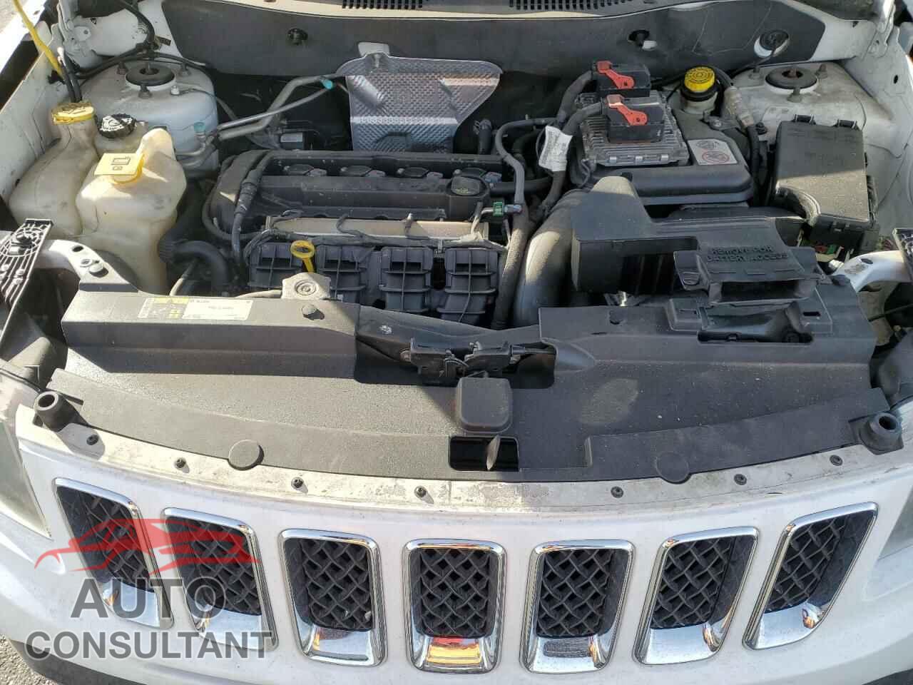 JEEP COMPASS 2015 - 1C4NJCBA4FD131279