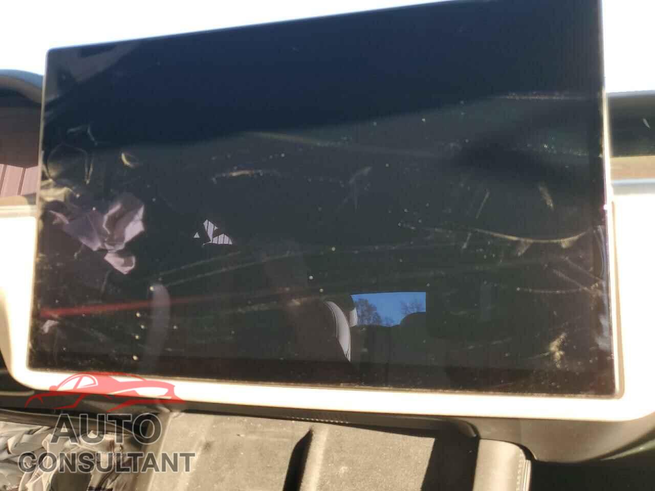 TESLA MODEL S 2021 - 5YJSA1E60MF439151
