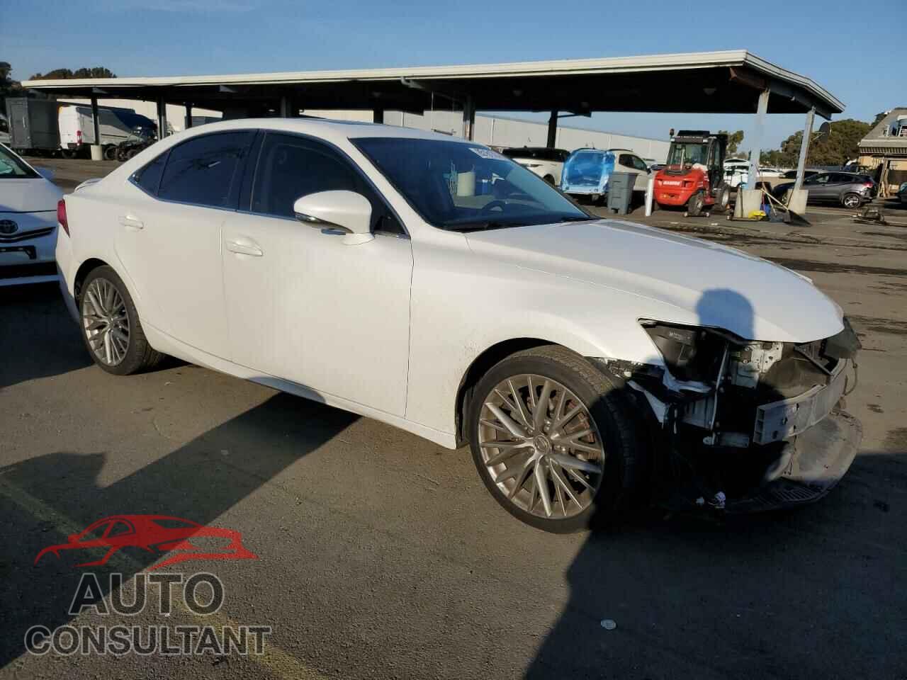 LEXUS IS 2015 - JTHBF1D24F5048121