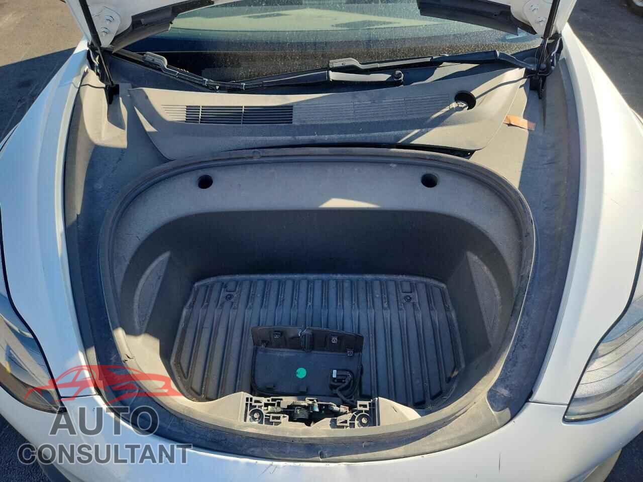 TESLA MODEL 3 2021 - 5YJ3E1EA0MF067792