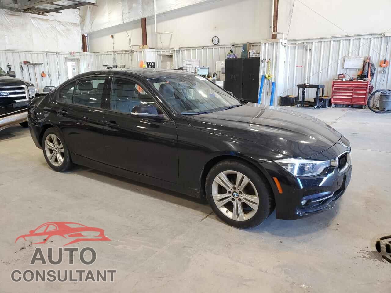 BMW 3 SERIES 2016 - WBA8E3G56GNU01859