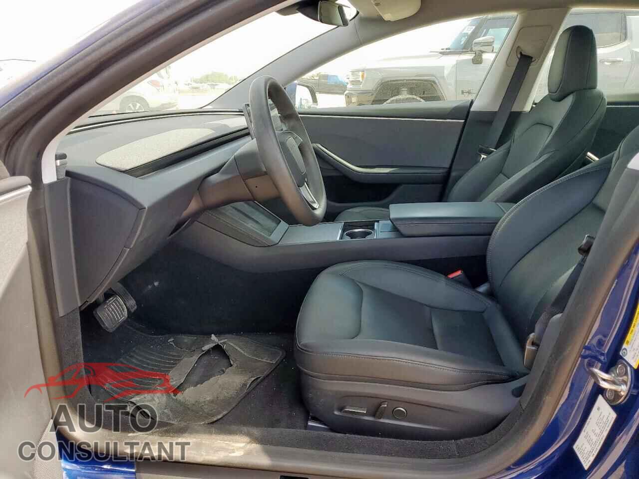 TESLA MODEL 3 2024 - 5YJ3E1EA3RF728013