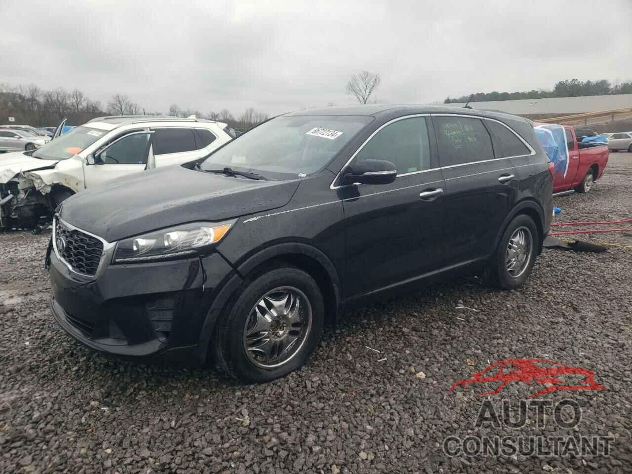 KIA SORENTO 2019 - 5XYPG4A33KG568525