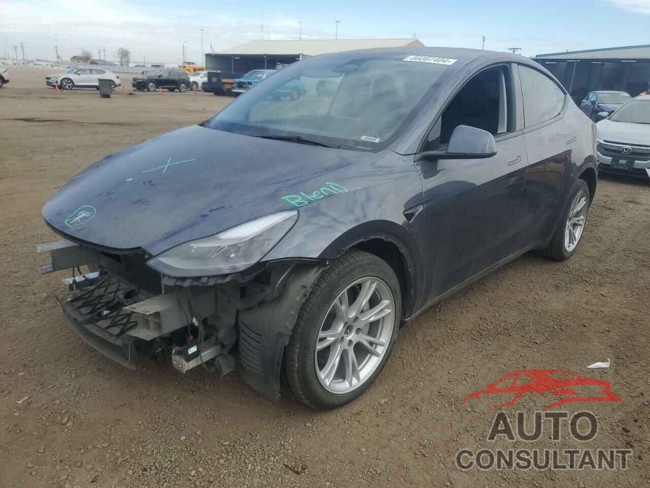 TESLA MODEL Y 2023 - 7SAYGDEE7PF715219