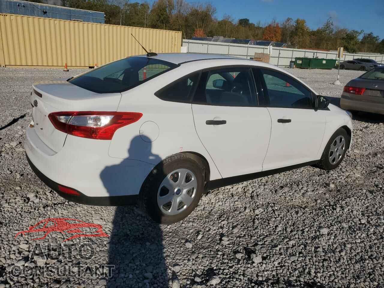 FORD FOCUS 2012 - 1FAHP3E28CL277627