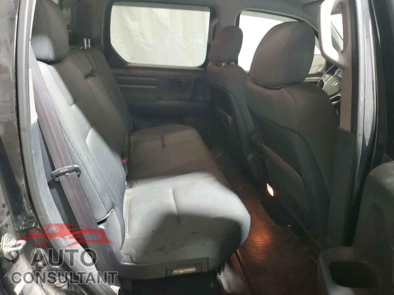 HONDA RIDGELINE 2013 - 5FPYK1F79DB014551