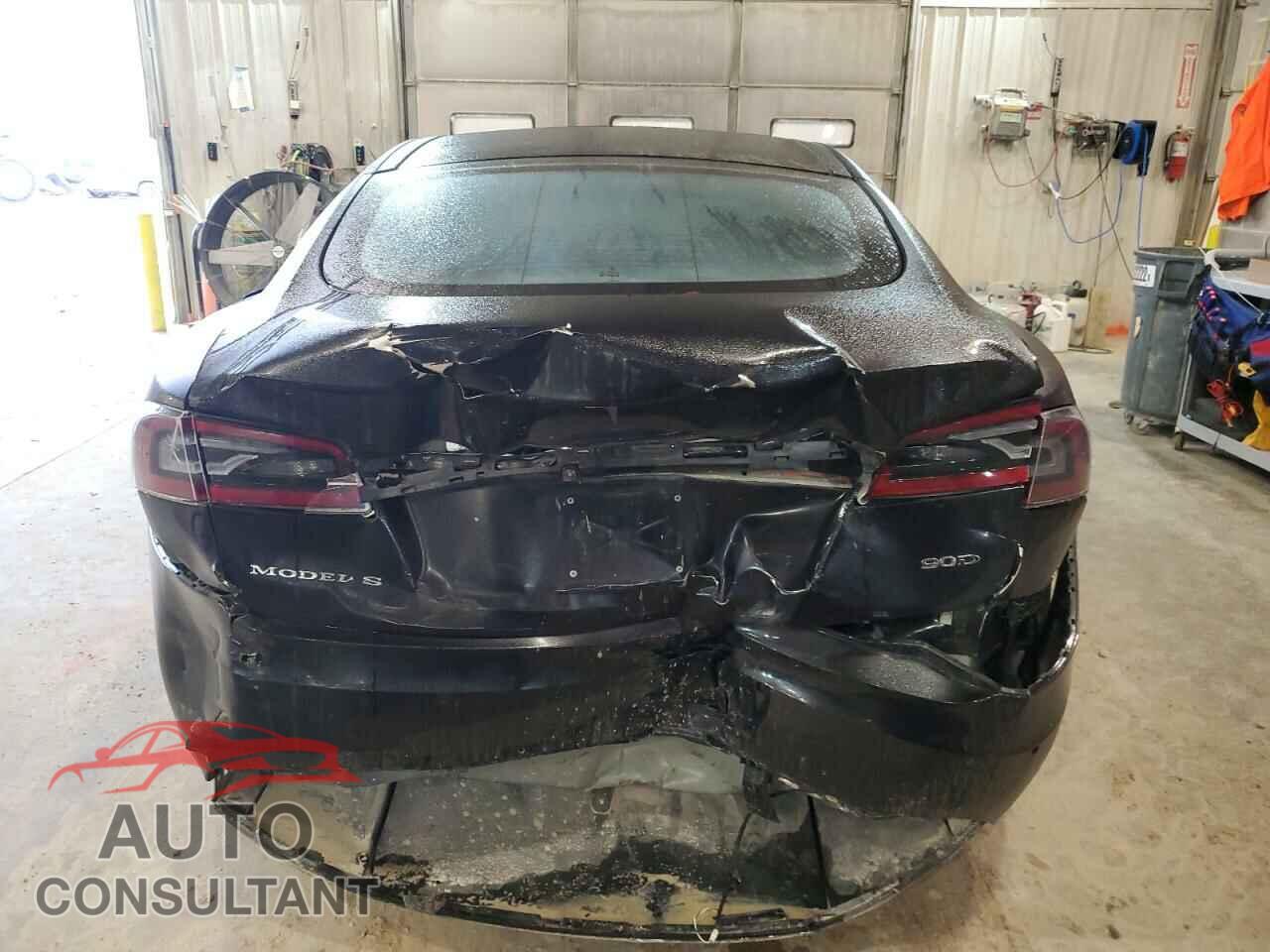 TESLA MODEL S 2016 - 5YJSA1E24GF175255