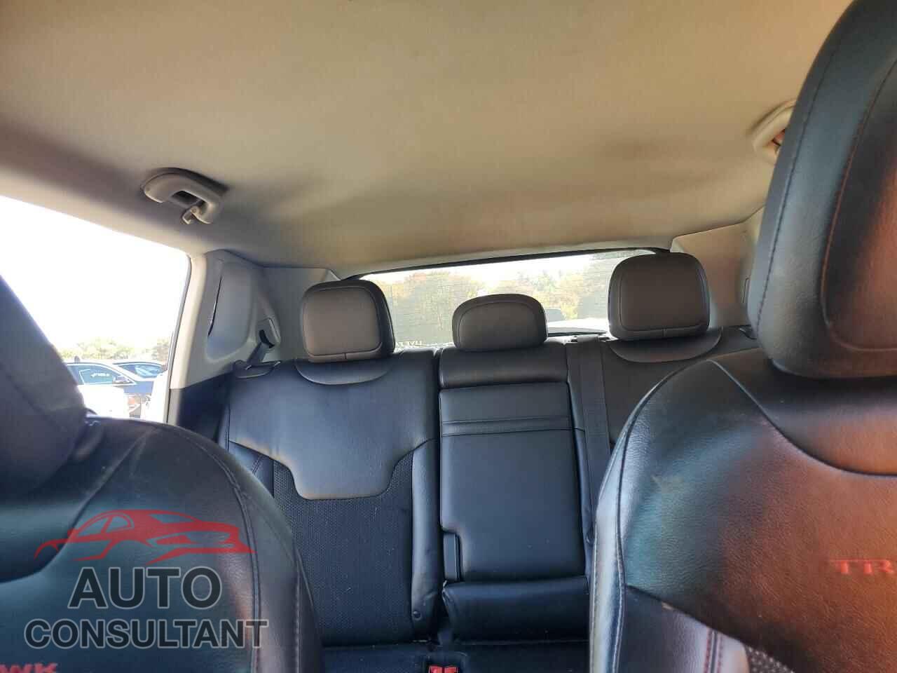 JEEP COMPASS 2019 - 3C4NJDDB1KT775984